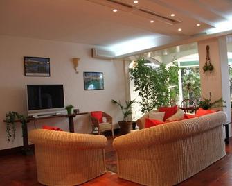 Hotel Il Vascello - Tricase - Wohnzimmer