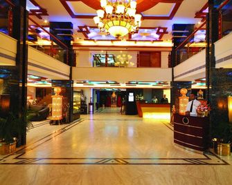Windsor Rajadhani Hotel - Thiruvananthapuram - Resepsjon