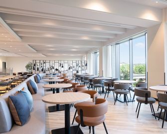 ANA Holiday Inn Kobe Sanda by IHG - Sanda - Restaurant