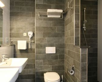 Bastion Hotel Amsterdam Airport - Hoofddorp - Edificio