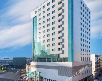 Wanda Holiday Hotel (Harbin Central Avenue) - هاربين - مبنى