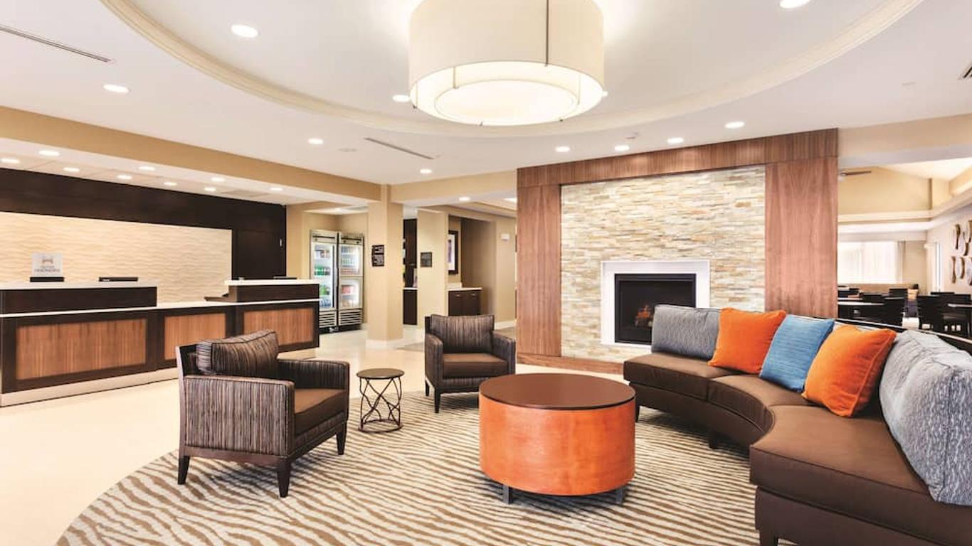 Homewood Suites by Hilton Atlanta Airport North