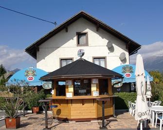 Gasthof-Pension Reidnwirt - Baldramsdorf - Gebäude