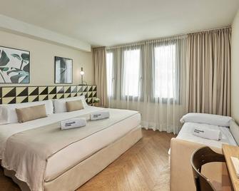 The Moods Oasis - Barcelona - Bedroom