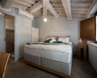 Relais Borgo Campello - Campello Sul Clitunno - Спальня