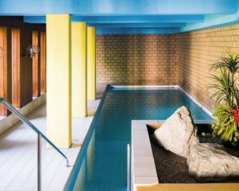 Apartment Skyline 204 - Sankt Moritz - Pool