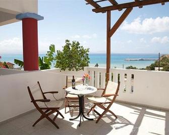 Sky Beach Hotel - Agia Galini - Balcony