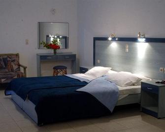 Sky Beach Hotel - Agia Galini - Soveværelse