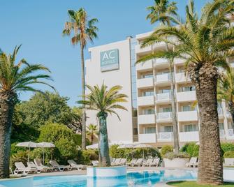 AC Hotel by Marriott Ambassadeur Antibes- Juan les Pins - אנטיב - בניין