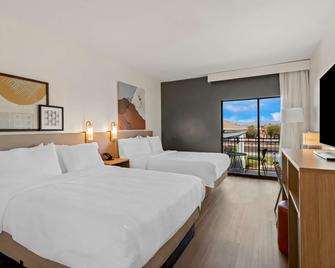 Spark by Hilton Fountain Hills Scottsdale - Fountain Hills - Bedroom