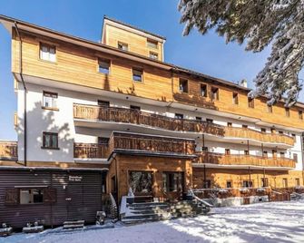 Hotel Gran Baita - Sauze d'Oulx - Gebäude