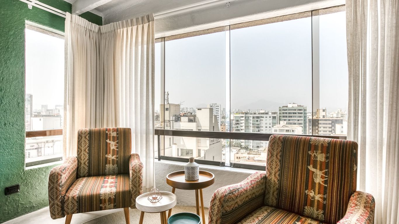 نايا ميرافلوريس