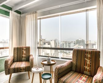 Selina Miraflores Lima - לימה - סלון