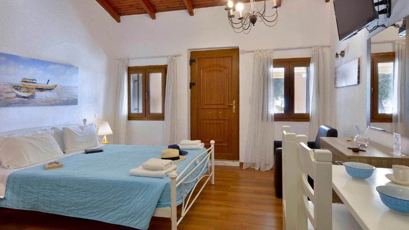 Renata Rooms & Studios