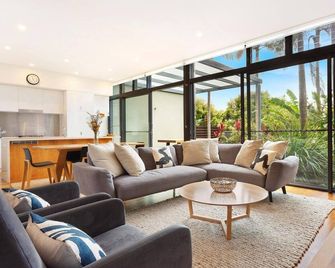 Kiah Beach House - Byron Bay - Wohnzimmer
