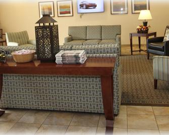 Candlewood Suites Fredericksburg - Fredericksburg - Bina