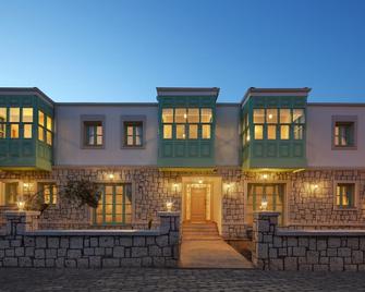 Cigdem'inn Sigacik - Seferihisar - Edificio