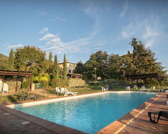 Agriturismo Sasso Rosso - Assisi - Pool