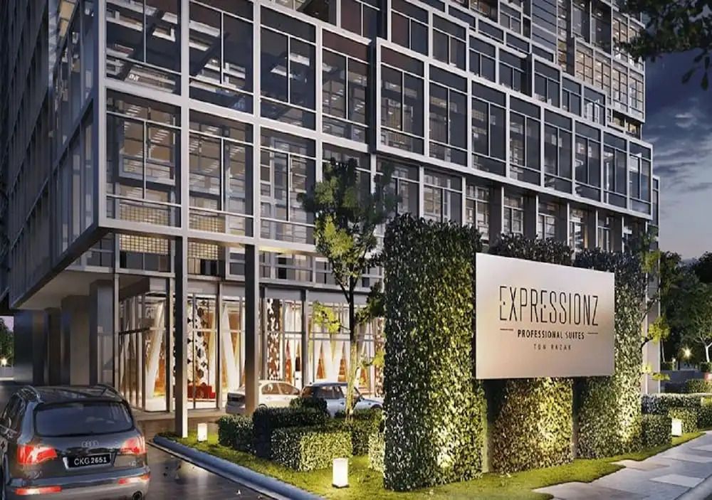 Expressionz Professional Suites by MyKey