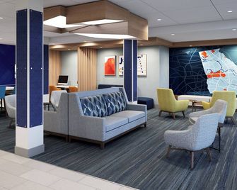 Holiday Inn Express & Suites DFW Airport Southwest - Euless By IHG - Euless - Budova