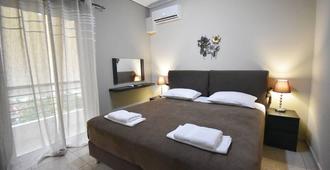 A&J Apartments or Rooms athens airport - Markopoulo Mesogaias - Bedroom