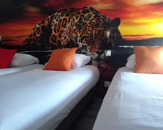 Arl Hotel - Arles - Chambre