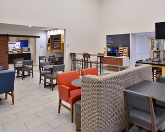 Holiday Inn Express & Suites Farmington (Bloomfield) By IHG - Farmington - Εστιατόριο