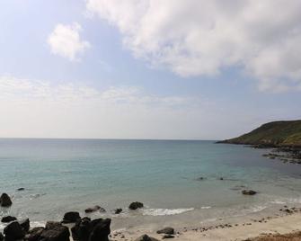 Headland Apt 17 - Helston - Beach