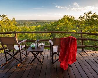 Elewana Tarangire Treetops - Kwa Kuchinia - Balcony