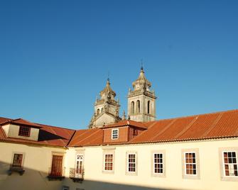 Hospedaria Convento De Tibaes - בראגה - בניין
