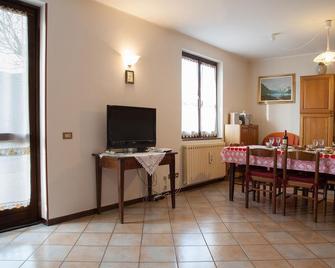 B&B Marienn - Gavardo - Comedor