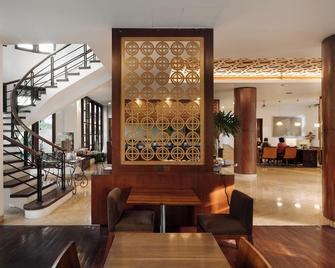 House Sangkuriang - Bandung - Lobby