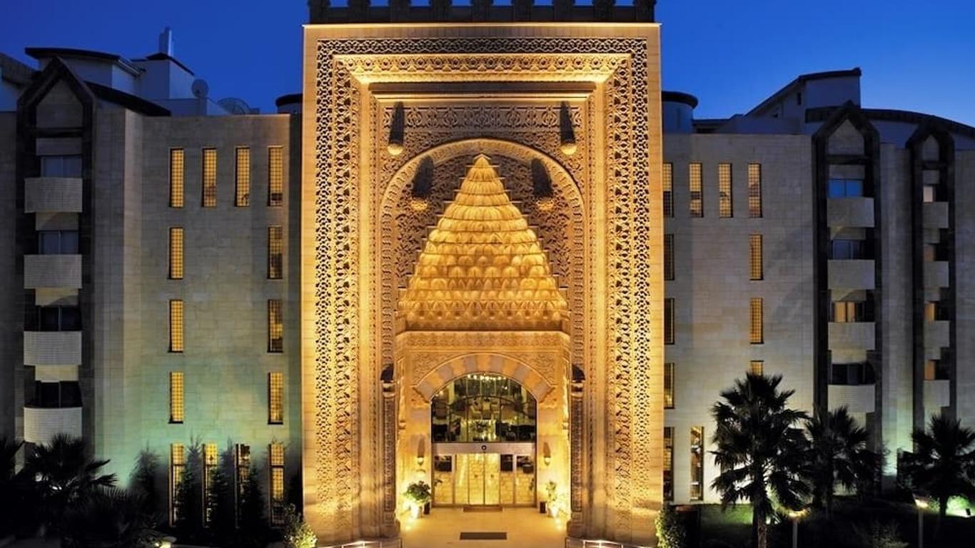 Mukarnas Spa & Resort Hotel