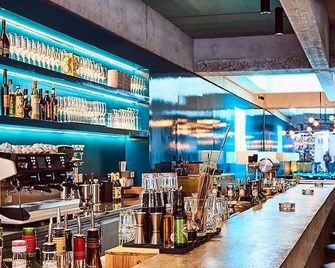 Nomad Design & Lifestyle Hotel - Member of Design Hotels - באזל - בר