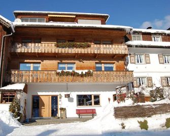 Family luxury apartment - Appartements Christine - Bezau - Building