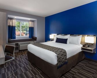 Microtel Inn & Suites by Wyndham Bethel/Danbury - Bethel - Slaapkamer