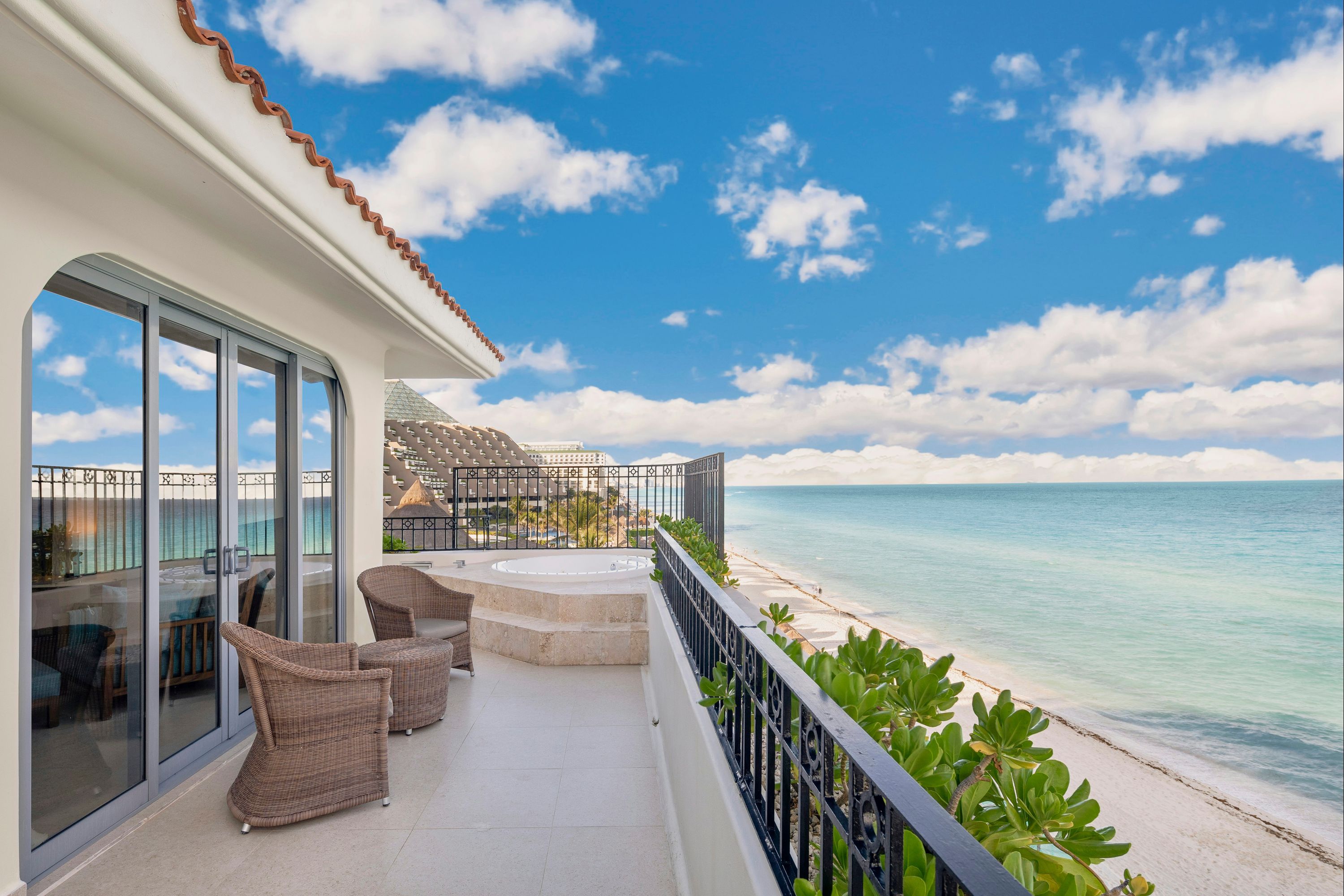 فييستا أمريكانا كونديسا كانكون بسعر شامل جميع الخدمات - كانكون - شرفة