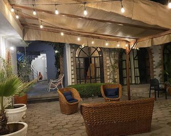 Amanezer Hotel Boutique - San Miguel de Allende - Patio
