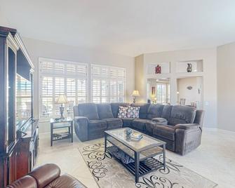 Home on Verde Ridge - Sun City West - Sala de estar