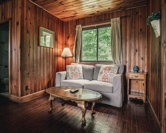 Nantahala Village - Bryson City - Salon