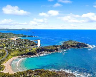 Stunning Clifftop Oasis: Breathtaking Ocean Views - Tomakin - Beach