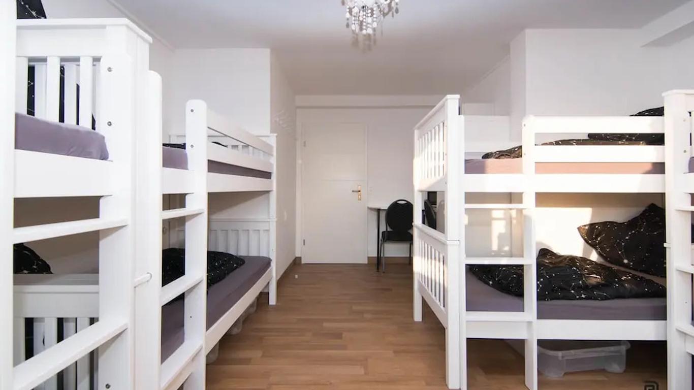 Skyhostel Friedrichshafen