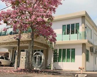 Tropical Villa Kuantan - Kuantan