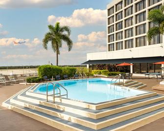 Tampa Airport Marriott - Tampa - Piscina