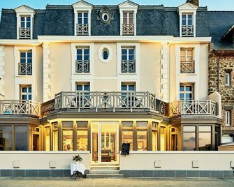 أوتل لو بوفورت - سان مالو - مبنى