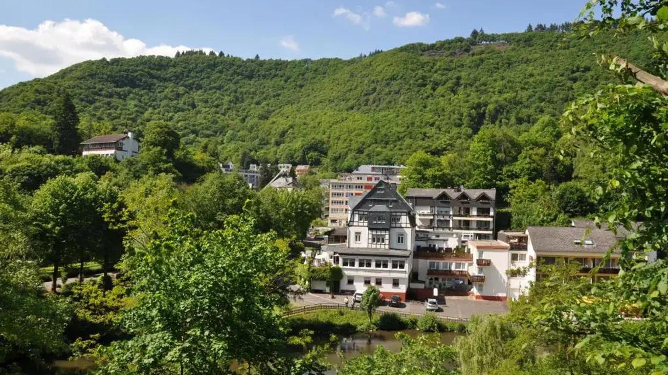 Bertricher Hof Hotel Garni