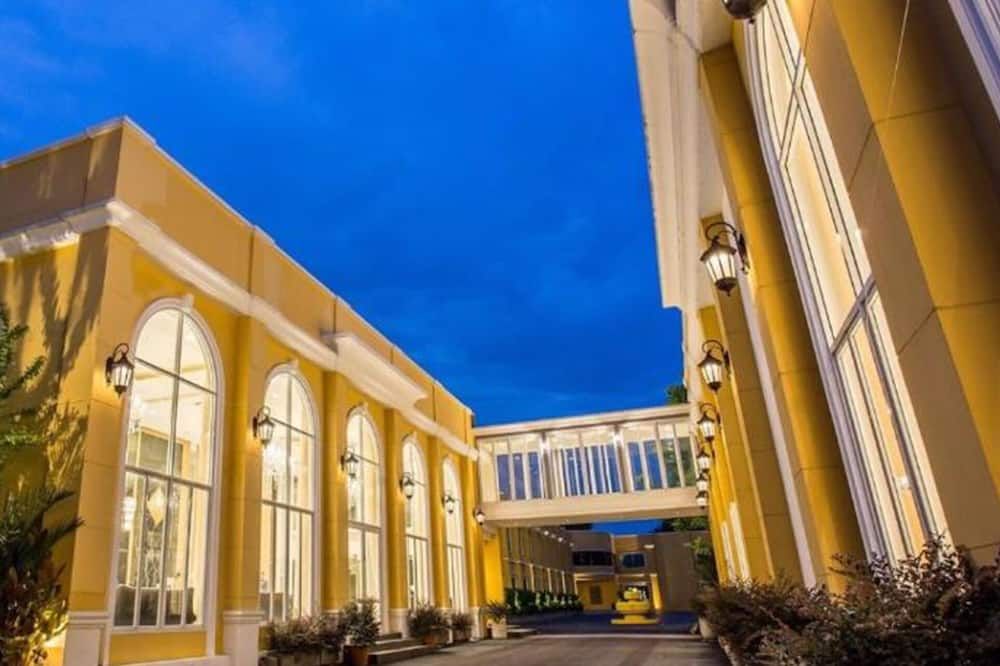 S Bangkok Hotel, Navamin - Mueang Nonthaburi - בניין