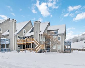 109 North Creek - The Blue Mountains - Building