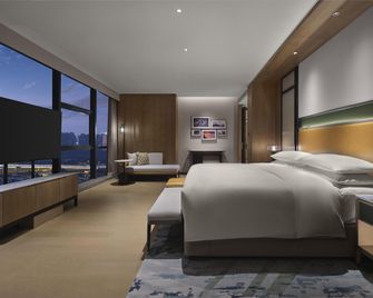 DoubleTree by Hilton Zhengzhou East - Zhengzhou - Schlafzimmer