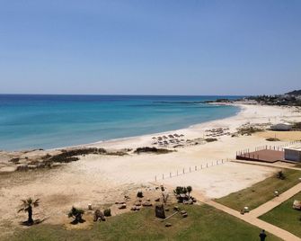 Cap Bon Kelibia Beach Hotel & Spa - Kelibia - Beach